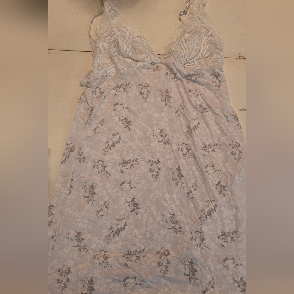 New nightie with robe SIze XL